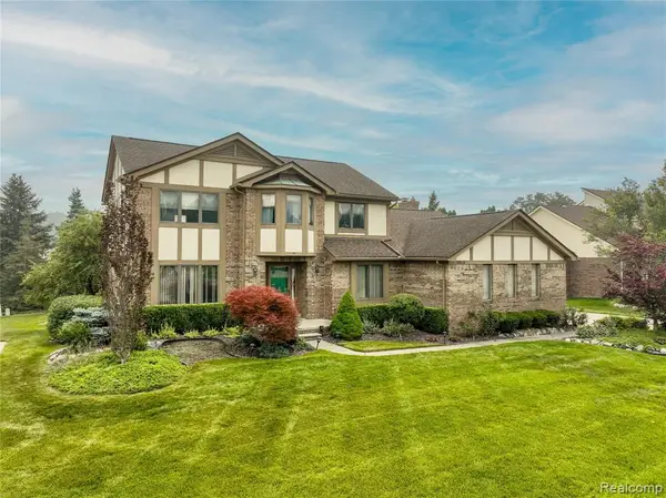 19678 Ashley, Livonia, MI 48152