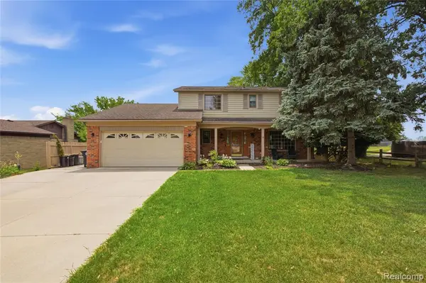 33665 Curtis, Livonia, MI 48152