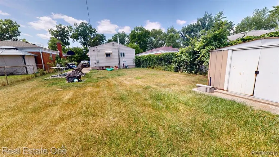 19154 Antago, Livonia, MI 48152 - #3