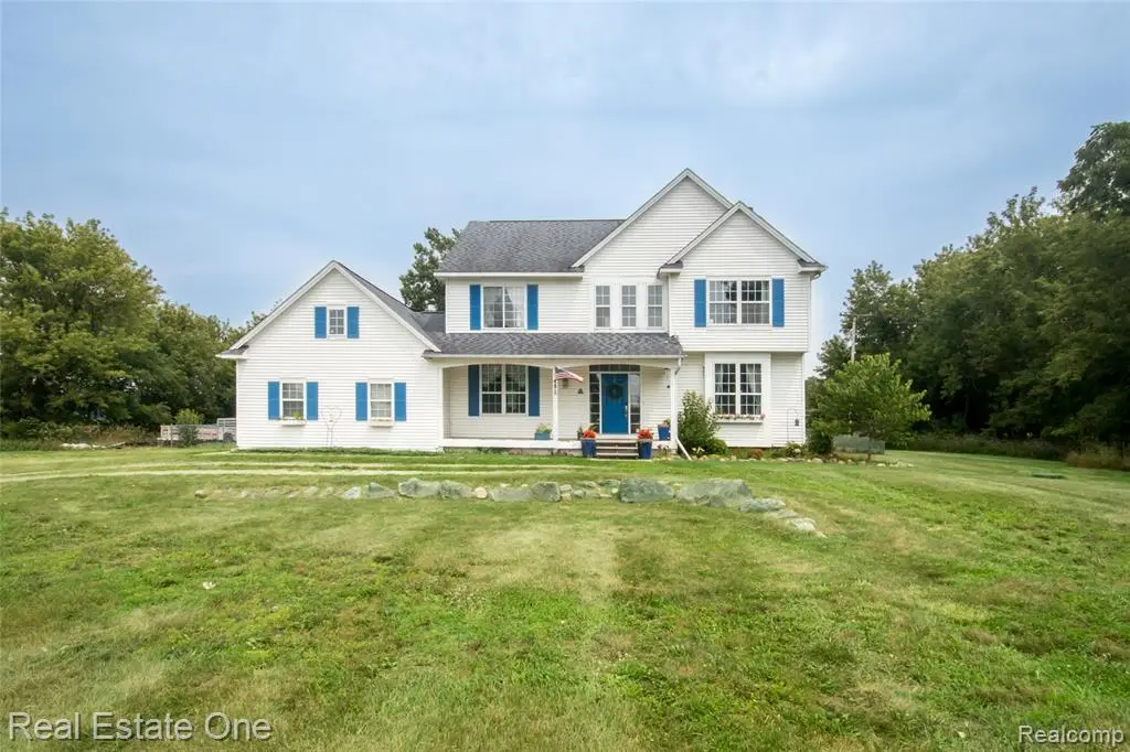 145 S Stockbridge, Webberville, MI 48892 - #1