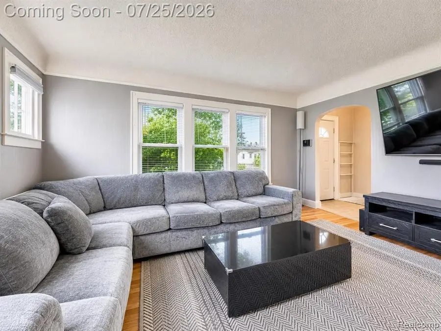 2114 Cumings, Flint, MI 48503 - #2
