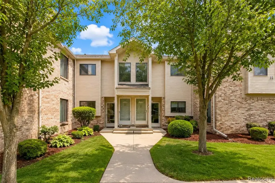 42739 Lilley Pointe, Canton, MI 48187 - #2