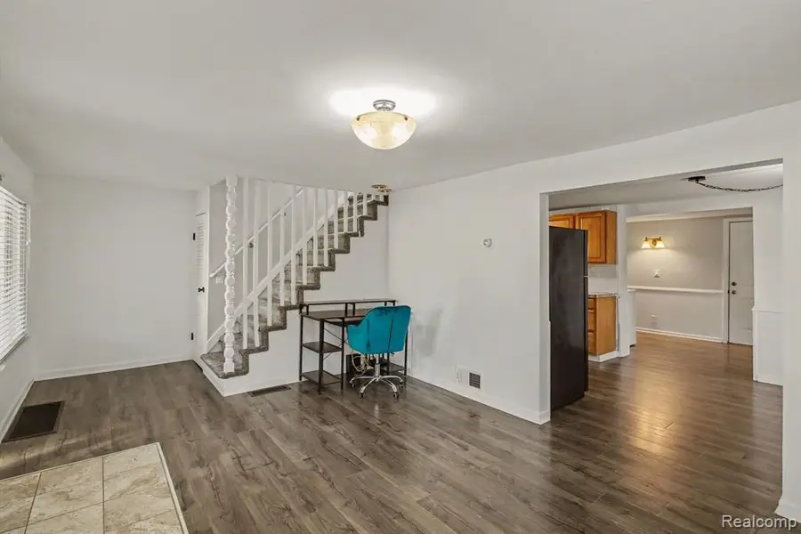 1006 Granger, Fenton, MI 48430 - #3