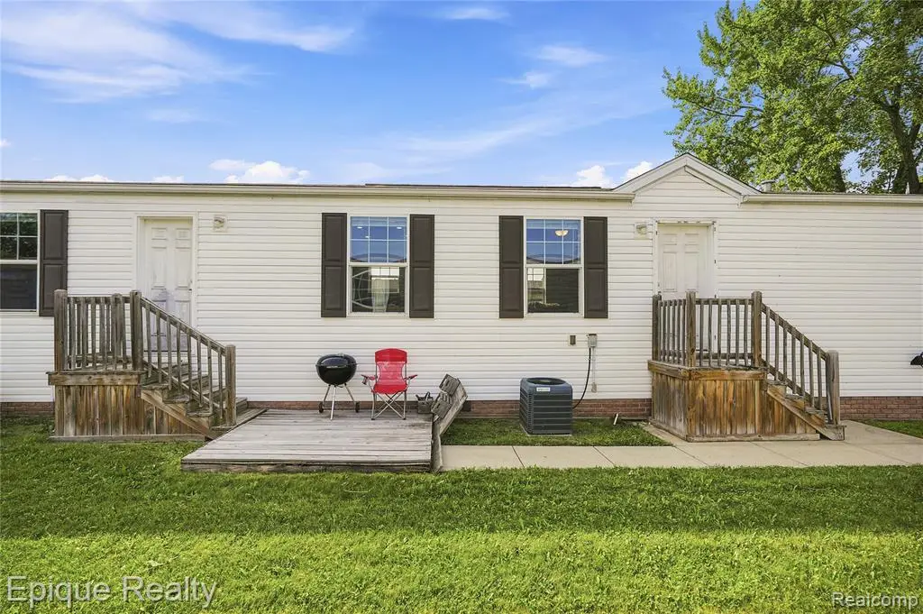 15346 Enchante, Clinton Township, MI 48038 - #1