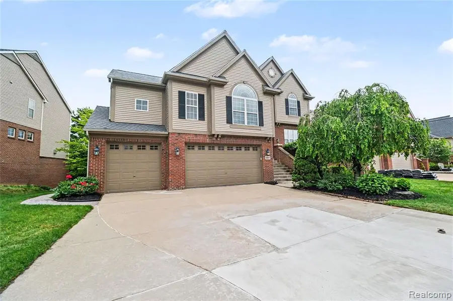 49847 Parkside, Northville, MI 48168 - #3