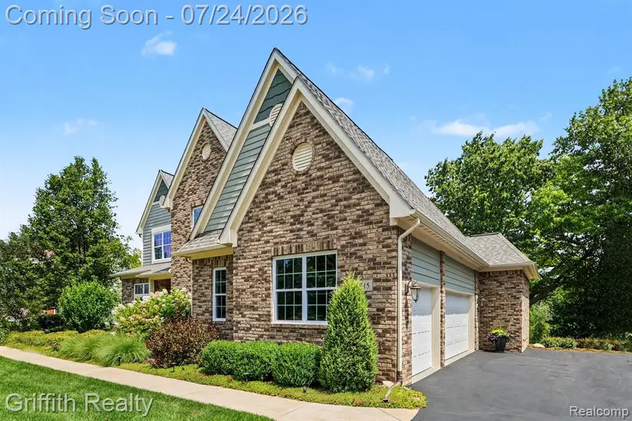 3915 Honors, Howell, MI 48843 - #2