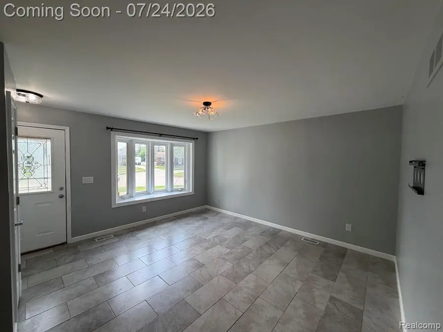 43673 Antietam Ct, Canton, MI 48188 - #3