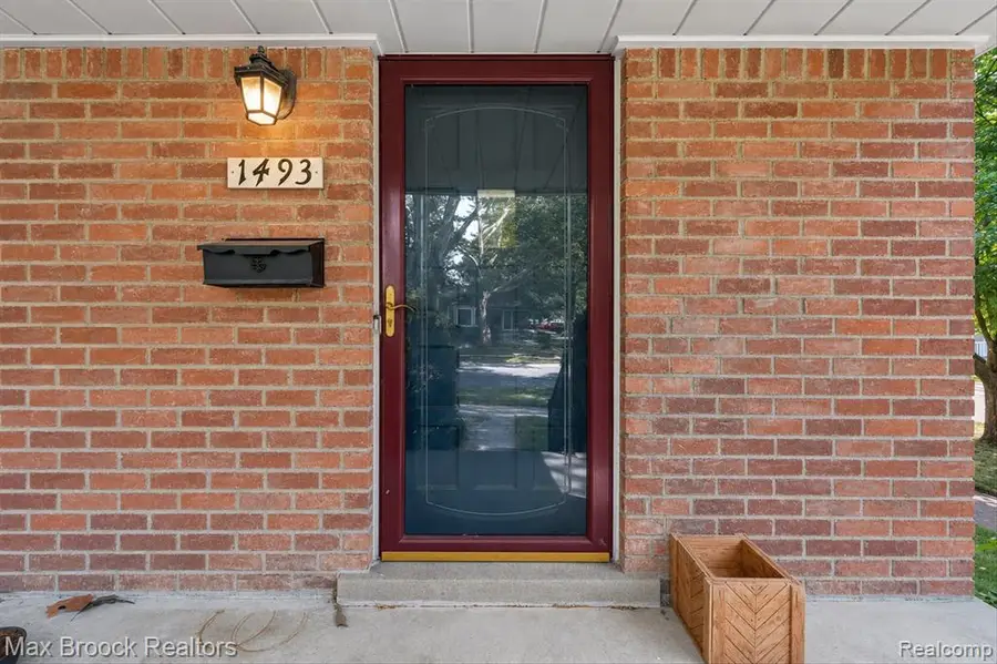 1493 E Melton, Birmingham, MI 48009 - #3