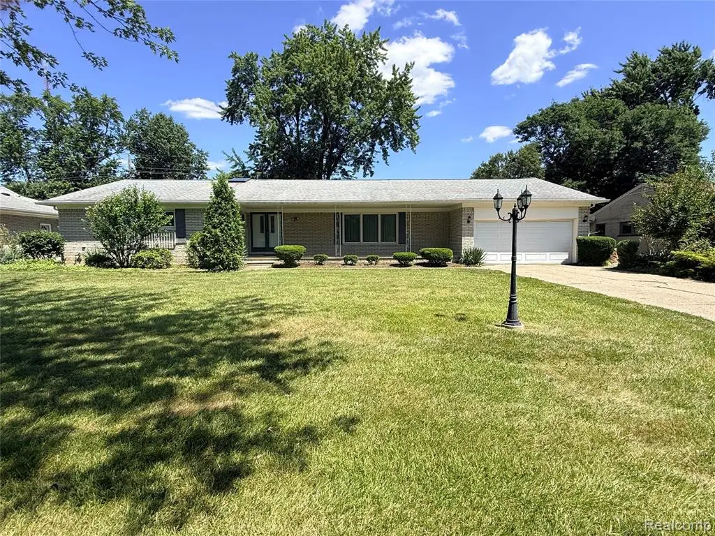 25630 Woodvilla, Southfield, MI 48075 - #1