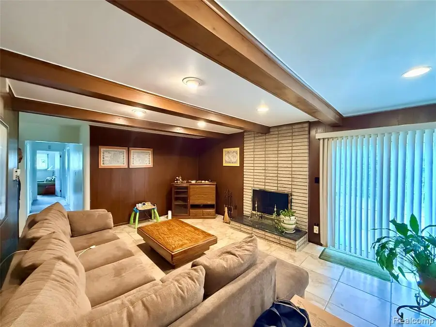 25630 Woodvilla, Southfield, MI 48075 - #3