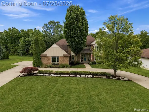 61076 Miriam, Washington, MI 48094
