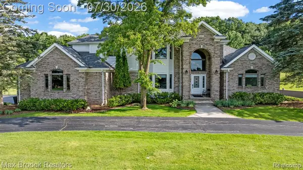6827 Strawberry, Clarkston, MI 48348