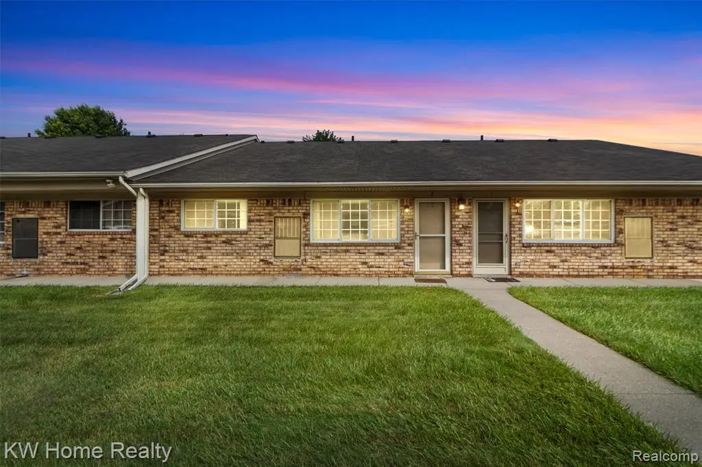 16030 Holz #3, Southgate, MI 48195 - #1
