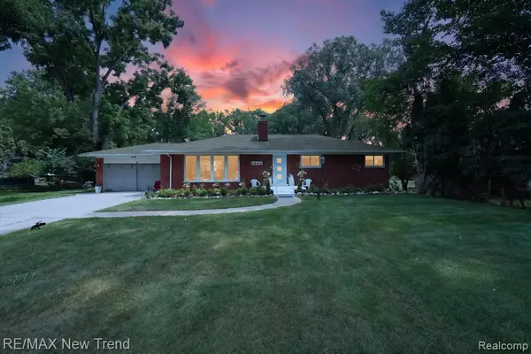 24414 Lois, Southfield, MI 48075