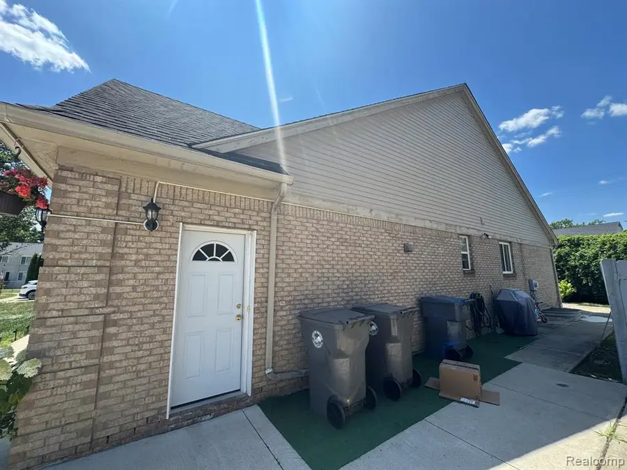 324 Cherry, Inkster, MI 48141 - #3