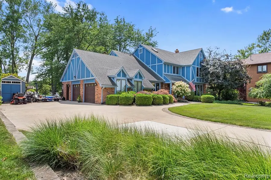 10601 Brodhead, Grosse Ile, MI 48138 - #2