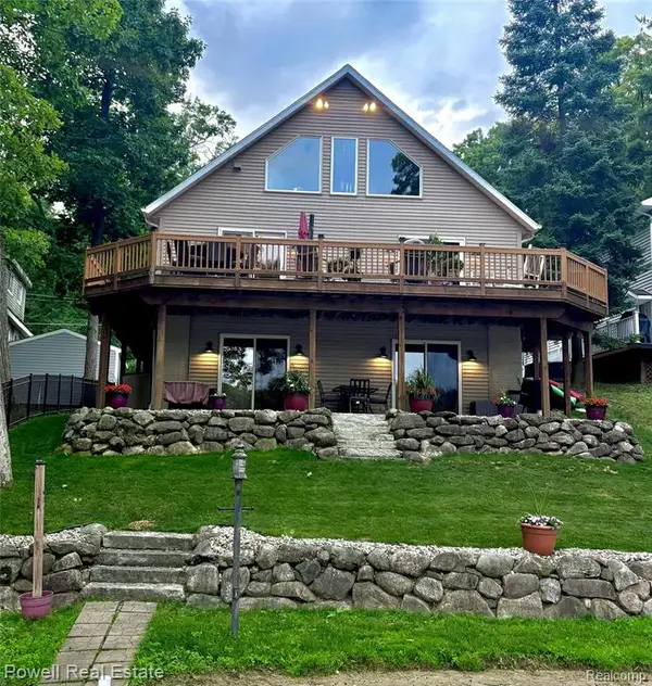 6807 Big Trail, Holly, MI 48442