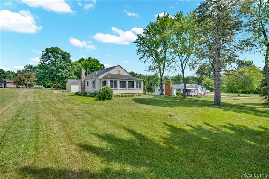 3852 N Lapeer, Lapeer, MI 48446 - #3