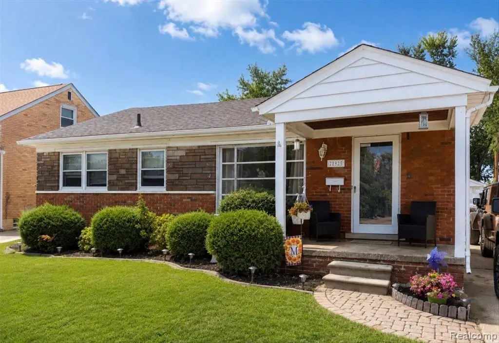 22925 Doremus, Saint Clair Shores, MI 48080 - #1