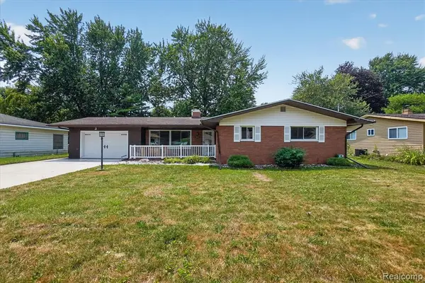 3504 Creekwood, Saginaw, MI 48601