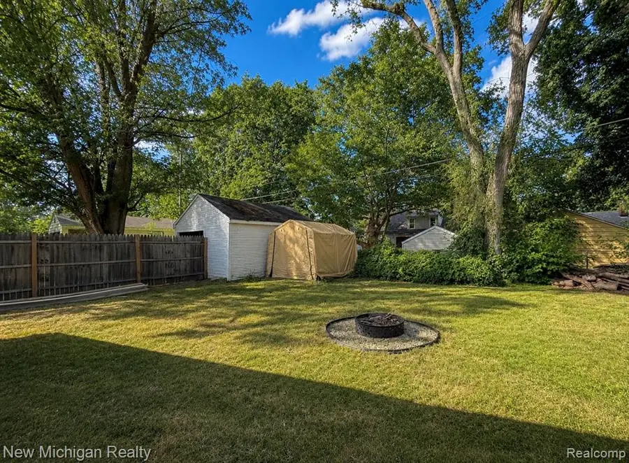4301 Menton, Flint, MI 48507 - #3