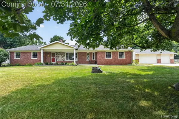 25650 Glamorgan, Novi, MI 48374