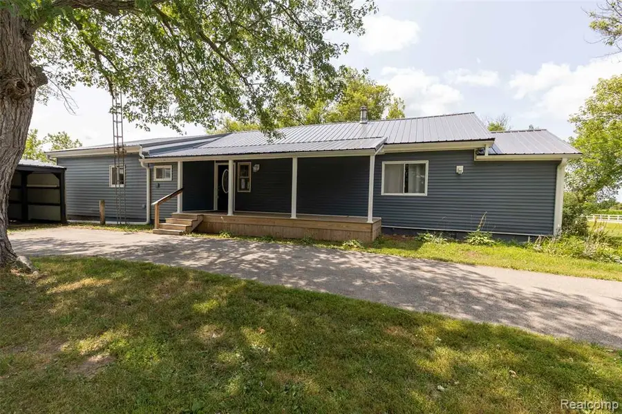 5761 Genesee, Lapeer, MI 48446 - #3