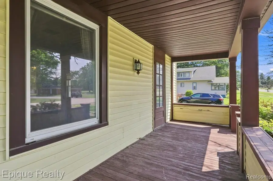 305 North, Yale, MI 48097 - #3
