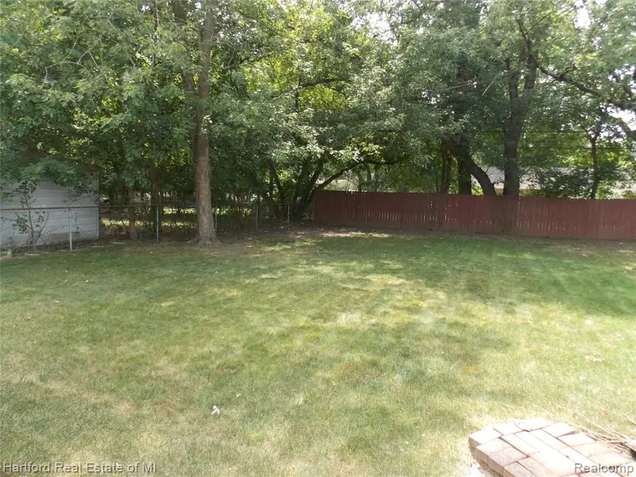 30111 Fairfax, Livonia, MI 48152 - #2