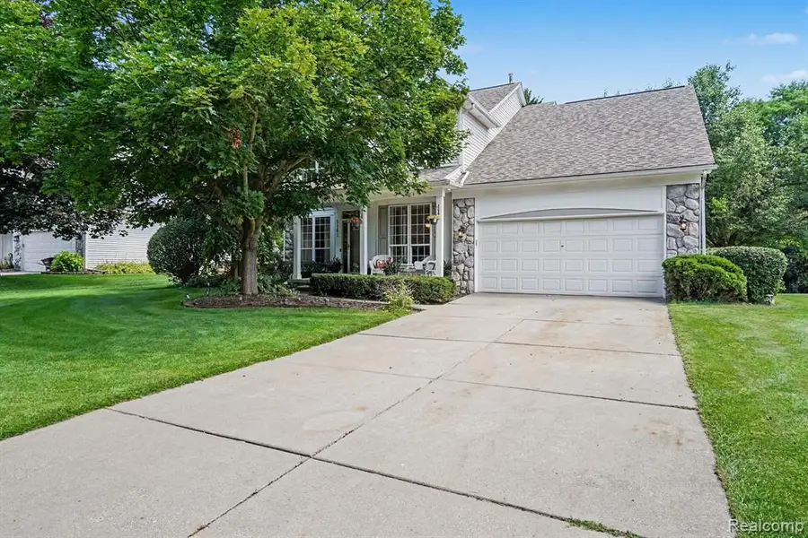 5162 Glenwood, Clarkston, MI 48348 - #2