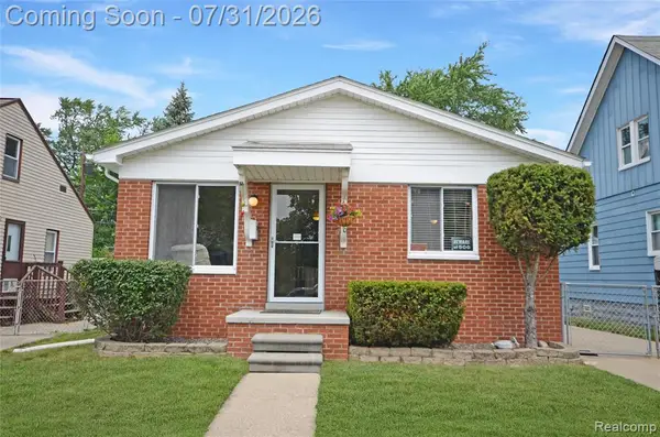 310 W Sonoma, Hazel Park, MI 48030