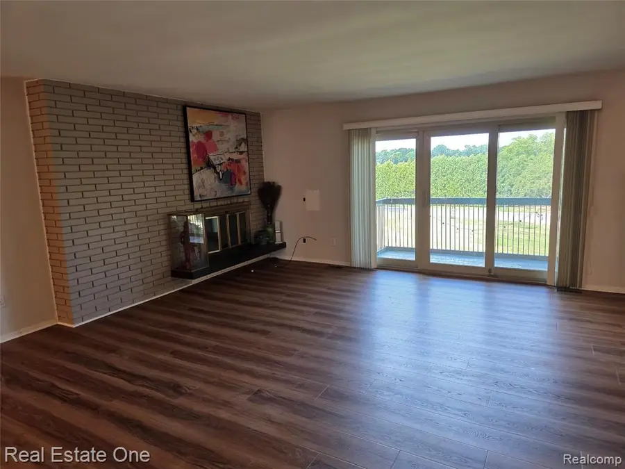 2027 Klingensmith #70, Bloomfield Hills, MI 48302 - #2