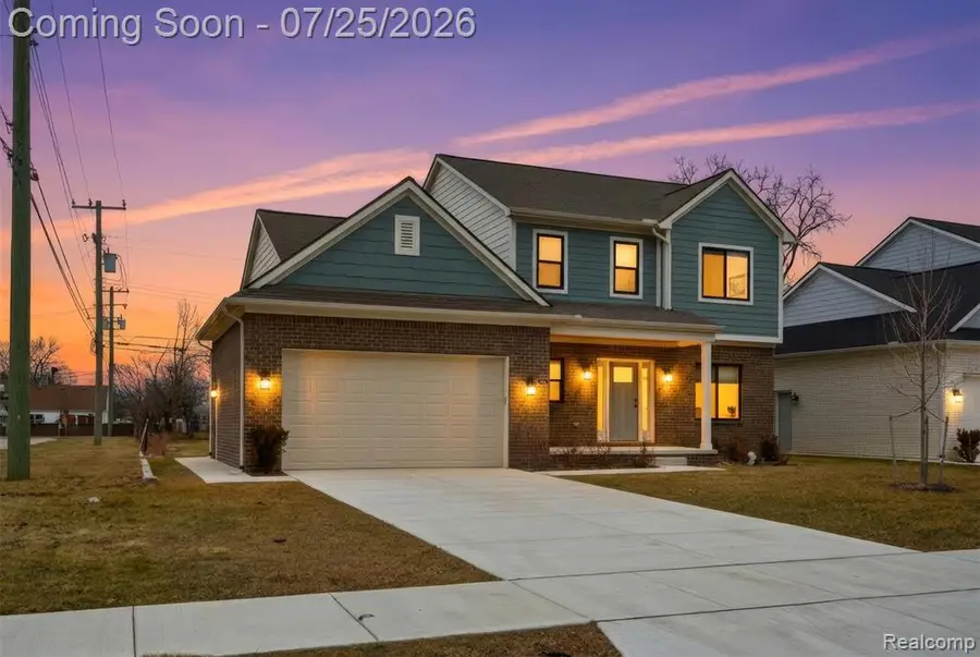 8117 Vermont, Warren, MI 48093 - #2