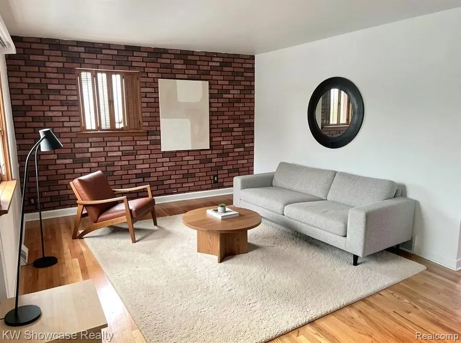 8835 Long, Independence, MI 48348 - #3