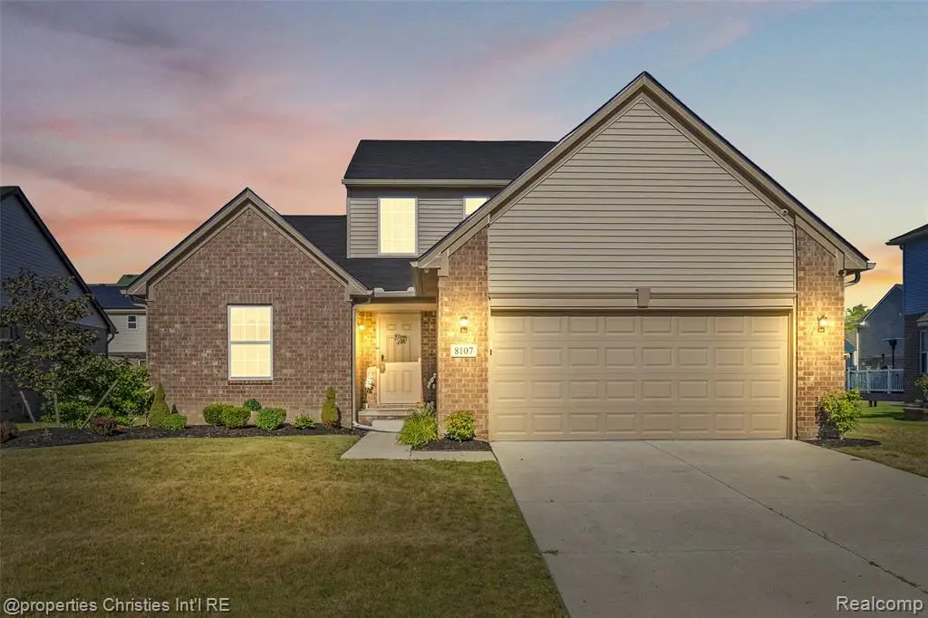 8107 N Hubbard, Westland, MI 48185 - #1