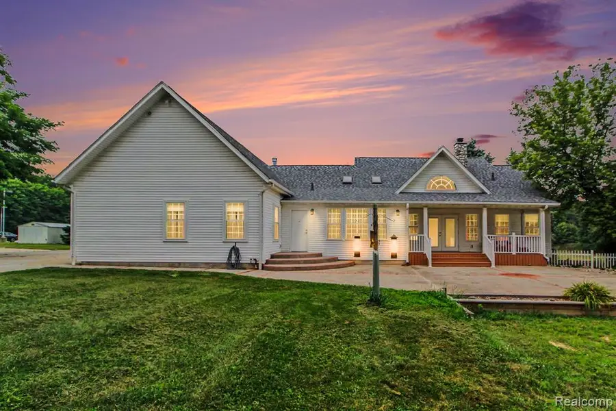 6740 Herbst, Brighton, MI 48114 - #2