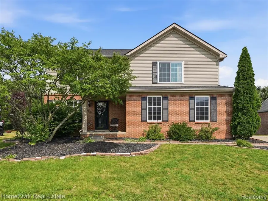 13585 Milton, Belleville, MI 48111 - #3