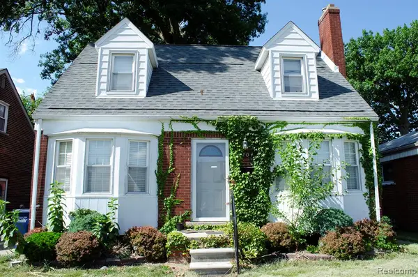 704 Kings, Lincoln Park, MI 48146