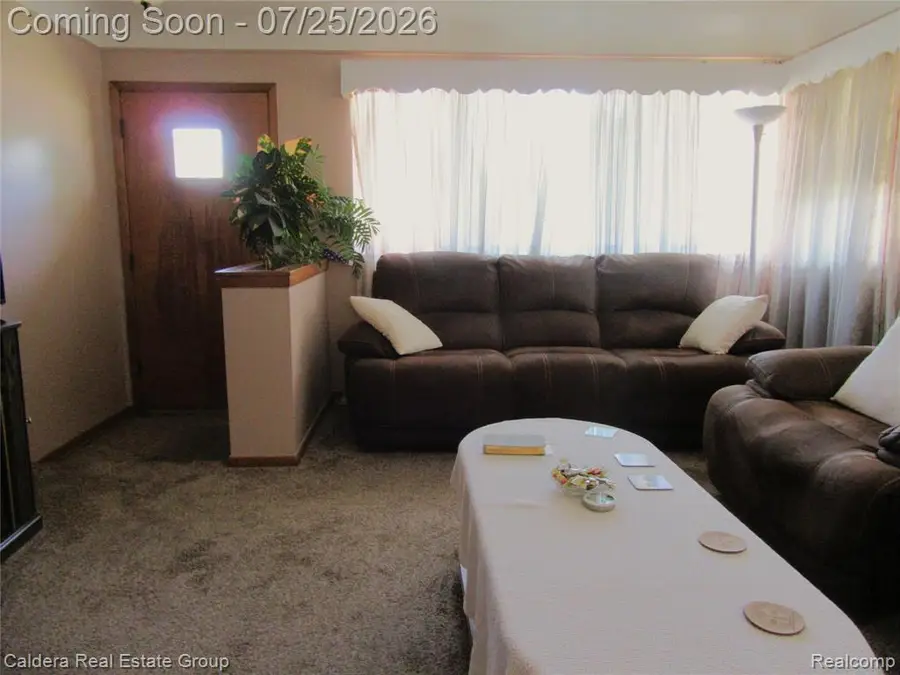 24503 Campbell, Warren, MI 48089 - #2