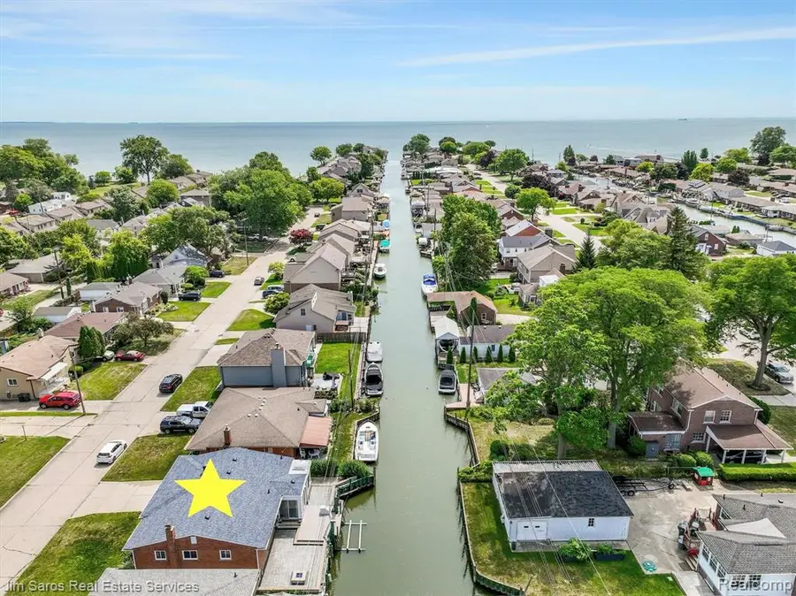 22444 Wildwood, Saint Clair Shores, MI 48081 - #2