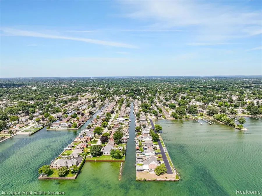 22444 Wildwood, Saint Clair Shores, MI 48081 - #3