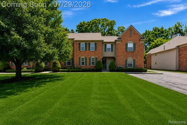 1655 Huntington Park, Unit #f, Rochester Hills, MI 48309