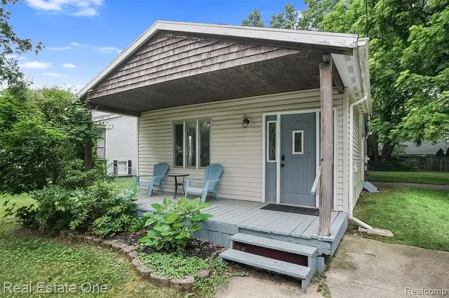 187 Clairemont, Lake Orion, MI 48362 - #2