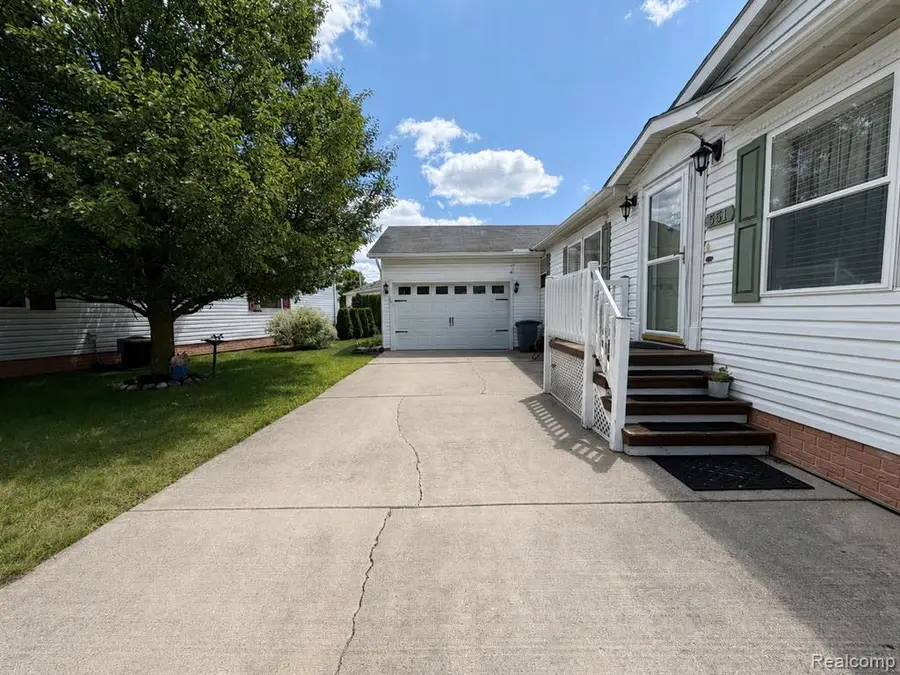 551 Twin Lakes, Smiths Creek, MI 48074 - #3