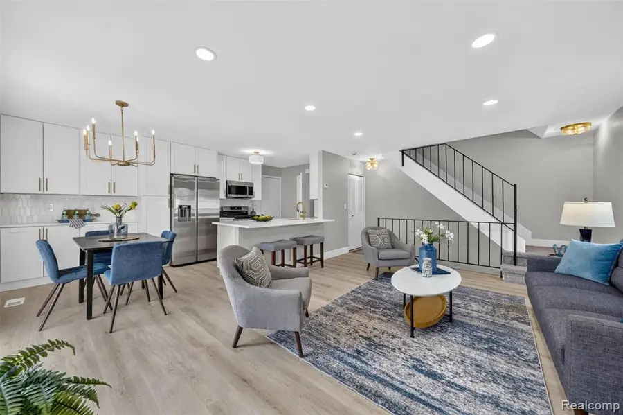 23665 Stonehenge, Novi, MI 48375 - #2
