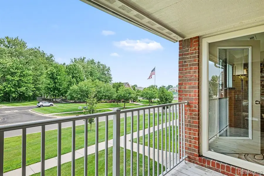 28344 Adler Park, New Baltimore, MI 48051 - #2