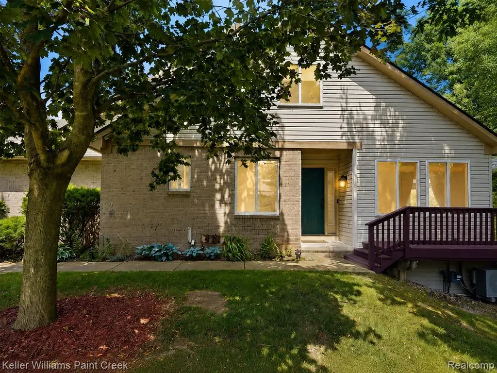 1310 Bay #15, Waterford, MI 48327 - #1
