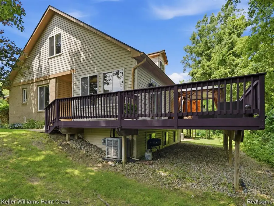 1310 Bay #15, Waterford, MI 48327 - #2
