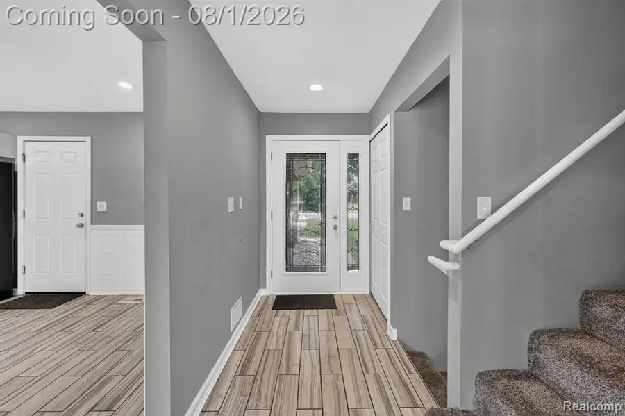 5090 Spinning Wheel, Grand Blanc, MI 48439 - #3