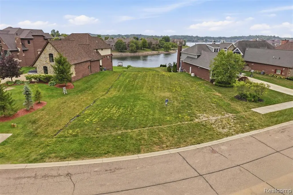 10407 Stoney Point, South Lyon, MI 48178 - #1